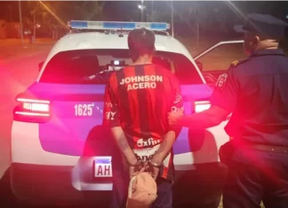 Detuvieron a un hombre tras ser captado intentando robar en la cancha de sóftbol de Patronato. Foto: (PER)