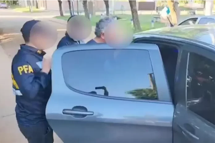 Detuvieron en Entre Ríos a un hombre acusado de abusar de su hija durante casi 30 años Detuvieron en Entre Ríos a un hombre acusado de abusar de su hija durante casi 30 años