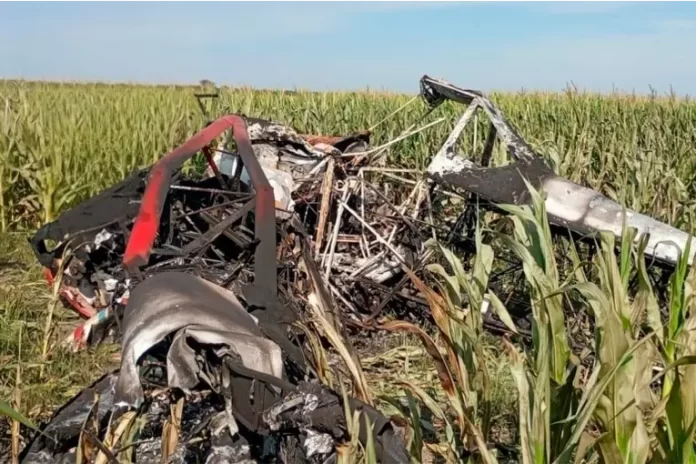 Cayó una avioneta fumigadora en Entre Ríos y hospitalizaron al piloto de 28 años