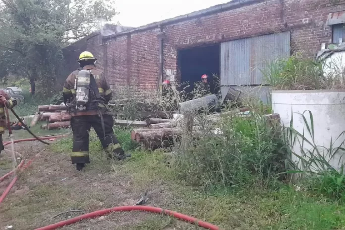 Se incendió un galpón en Paraná