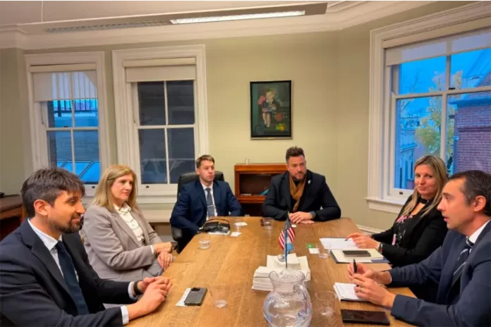 Romero gestionó financiamiento internacional para obras estratégicas de Paraná Romero gestionó financiamiento internacional para obras estratégicas de Paraná
