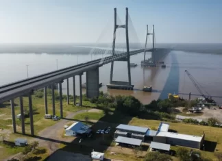 El Gobierno adjudicó la concesión de la Ruta del Mercosur: más de 740 kilómetros serán gestionados por empresas privadas El Gobierno adjudicó la concesión de la Ruta del Mercosur