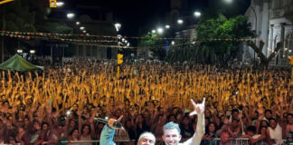 Multitudinario festival en Paraná de Viví Paseo 25 de Mayo. Foto: (MdP)