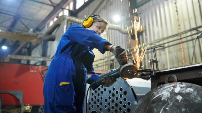 La OCDE proyecta menos crecimiento y más inflación para la Argentina este año y en 2026