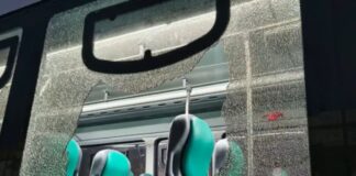 Volvieron a atacar un colectivo urbano nuevo en Paraná