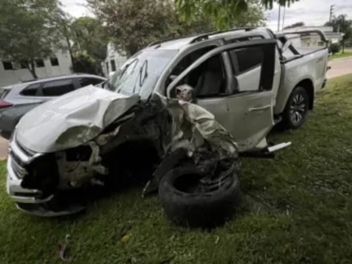 Una camioneta chocó contra una columna y el conductor dio positivo en alcoholemia en Chajarí
