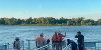 Rescataron con vida a un hombre que cayó al río Paraná. Foto: Prefectura Paraná