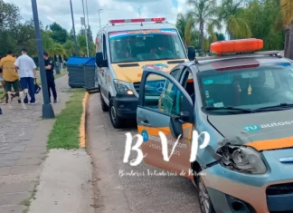 Accidente en la zona del Thompson: un auto de escuela de manejo chocó un contenedor y un peatón resultó herido Una persona resultó lesionada en la zona del Thompson. Foto: Bomberos Voluntarios Paraná