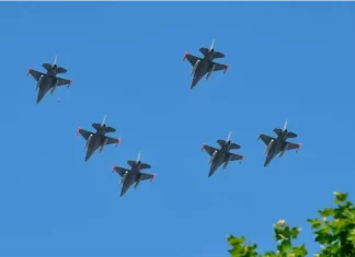 Los aviones F-16 llegaron a la Argentina