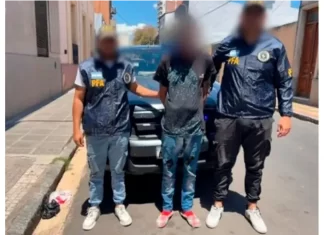 Detuvieron en Paraná a un hombre con pedido de captura por robo agravado Detenido en Paraná. Foto: Policía Federal Argentina (PFA)