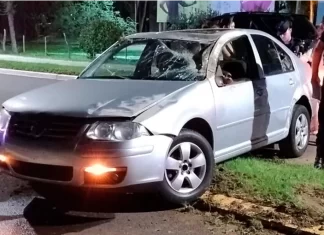 Volcó un auto en Navidad y tres personas resultaron heridas en Concordia Volcó un auto en Navidad y tres personas resultaron heridas en Concordia