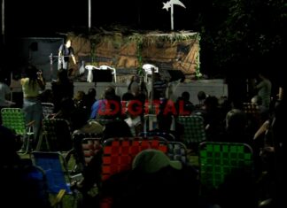 San Benito celebró la Noche Navideña en la Plaza del barrio San Pedro. Foto: Elochodigital