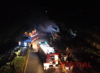 Incendio de un camión en la Autovía 14. Foto: Captura video