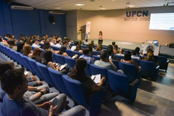 Capacitaciones presenciales y virtuales rumbo a la Recategorización UPCN Capacitaciones presenciales y virtuales rumbo a la Recategorización UPCN