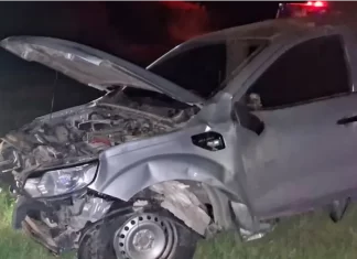 Volcó una camioneta sobre la Ruta 12- Bomberos Voluntarios de Paraná