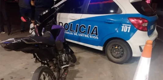 Motociclista escapó cuando cargaba combustible