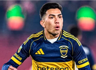 Velasco sufrió un esguince de rodilla y Boca lo pierde por casi dos meses Alan Velasco. Foto: X de Tendencias Deportes.