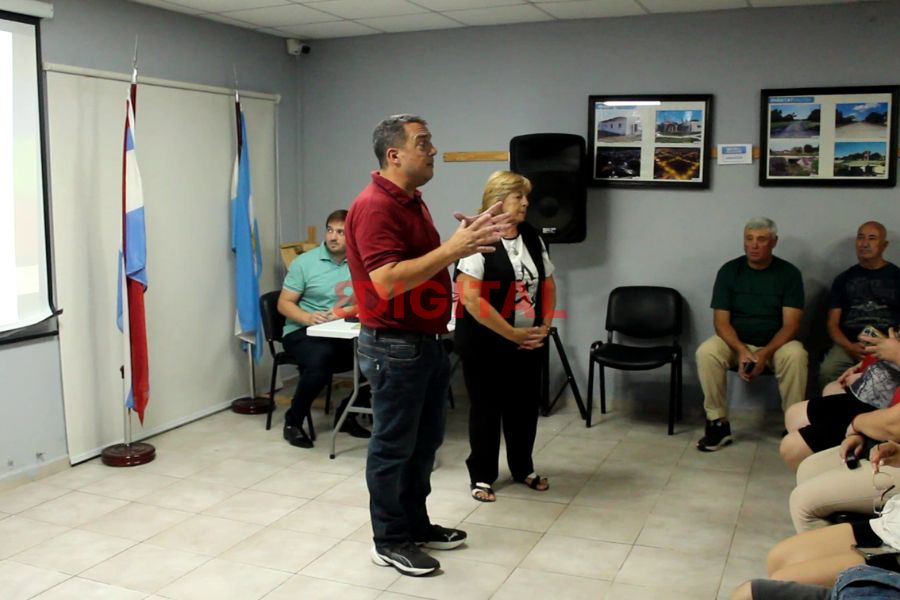 San Benito impulsa a emprendedores con microcréditos: realizaron una charla informativa en el NIDO