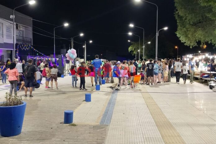 Plaza Activa en Colonia Avellaneda. Foto: Elochodigital