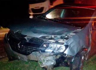 Un acoplado se desprendió en Ruta 39, provocó un choque y vuelco cerca del puente sobre el Gualeguaychú Un acoplado se desprendió en Ruta 39, provocó un choque y vuelco cerca del puente sobre el Gualeguaychú