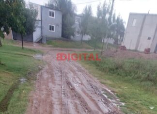 Vecinos del barrio Planta Emisora reclaman obras urgentes. Foto: Elochodigital