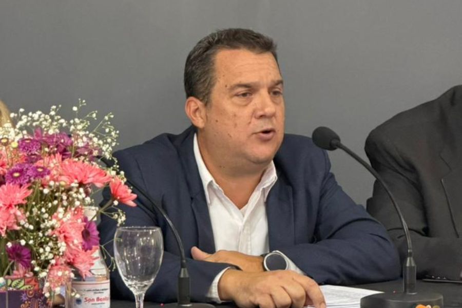 Intendente Ariel Voeffray. Foto: (MdSB)