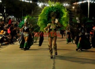 Colonia Avellaneda celebró el Carnaval Coloniense 2026 con una multitud en Plaza San Martín Carnaval Coloniense 2026. Foto: Elochodigital
