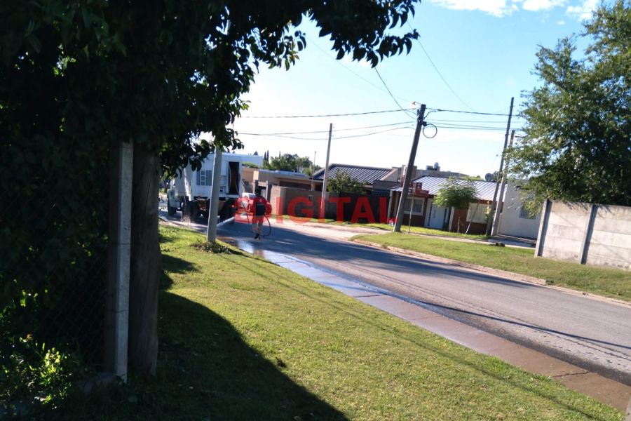 denuncia vertido de aguas cloacales en Barrio Montorfano Foto: Elochodigital