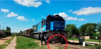 Un tren frenó a centímetros de un hombre acostado sobre las vías en Chajarí y evitó una tragedia