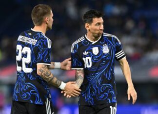 Argentina venció 2-1 a Mauritania en La Bombonera con goles de Enzo Fernández y Nico Paz Lionel Messi inició el partido en el banco de suplentes (Foto: Reuters - Rodrigo Valle)