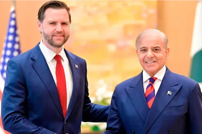 Empezó la negociación histórica entre Irán y EE.UU. Foto: (EFE).