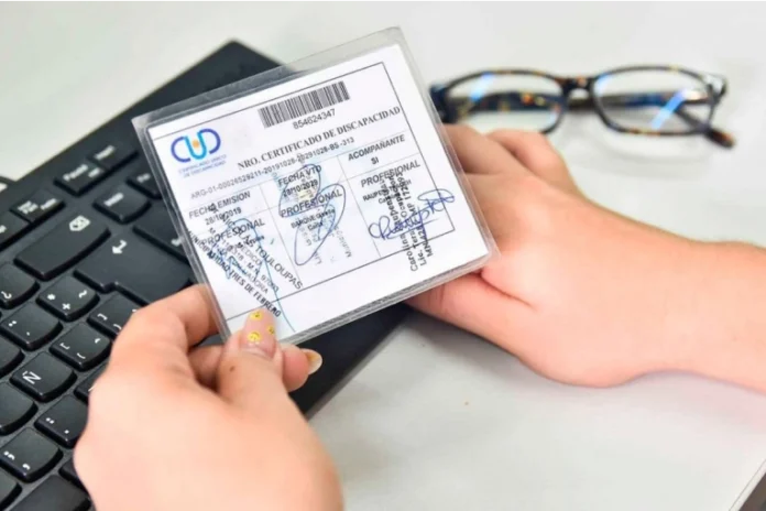 Certificado Único de Discapacidad.