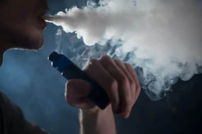 Nueva normativa sobre vapeadores y tabaco