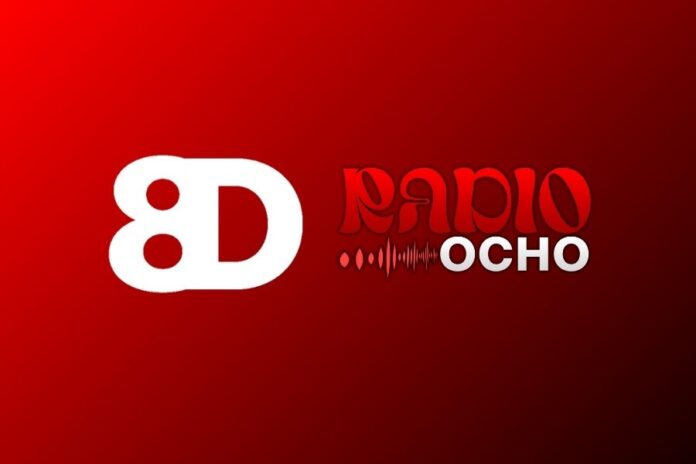 Elochodigital y Radio Ocho. Elochodigital y Radio Ocho.