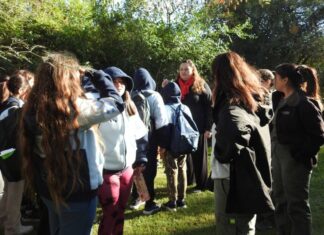 Estudiantes de Colonia Avellaneda visitaron Cerrito. Foto: (MdC).