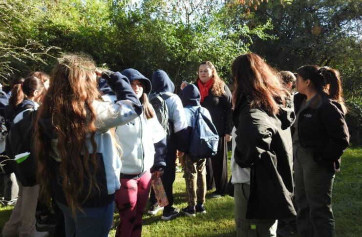 Estudiantes de Colonia Avellaneda visitaron Cerrito. Foto: (MdC).