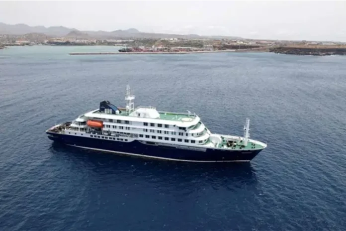 El crucero zarpó de Ushuaia el 1 de abril