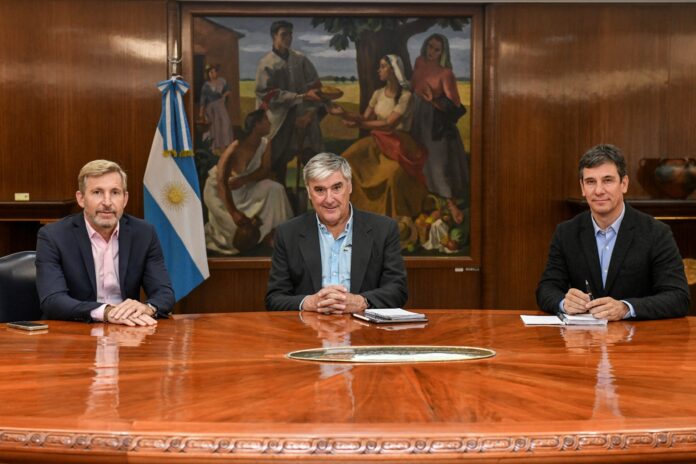 Frigerio se reunió con Caputo y demás funcionarios.