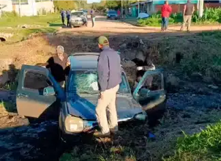 Tres adolescentes heridos en Villaguay tras caer con una camioneta a un zanjón. Foto: (Informatik-Villaguay).