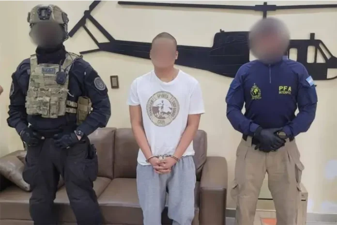 Extraditaron a “Pequeño J”, acusado de triple femicidio.