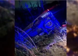 Toyota Hilux volcó en Paraná. Foto: Policía de Entre Ríos.