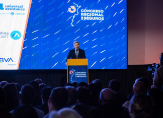 Frigerio participó del Congreso Regional de Seguros. Foto: (GER).