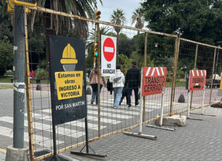 Continúan los desvíos y cortes de tránsito en Paraná por obras en la cuenca del arroyo La Santiagueña Desvíos y cortes de tránsito en Paraná por obras.