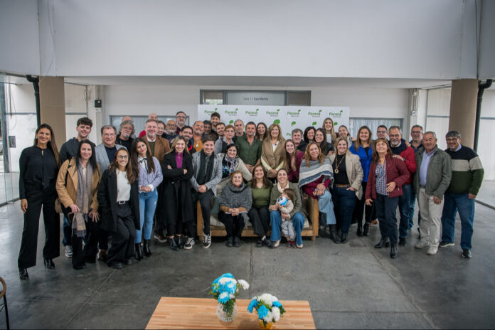 Rosario Romero reconoció la labor de los periodistas paranaenses en un encuentro institucional Rosario Romero reconoció la labor de los periodistas paranaenses en un encuentro institucional