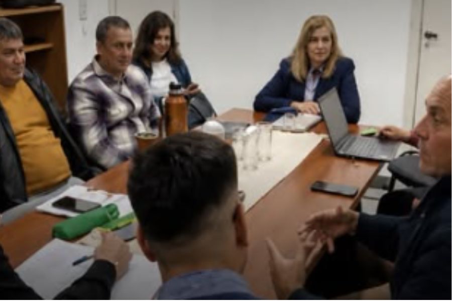 Ariel Weiss destacó nuevos proyectos para Colonia Avellaneda y participó del debate por el futuro transporte metropolitano