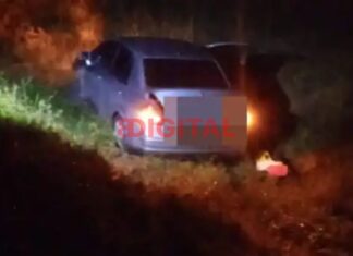 Despiste en Ruta 12: un automovilista terminó en una zanja tras intentar esquivar un animal Un automovilista terminó en una zanja tras intentar esquivar un animal.