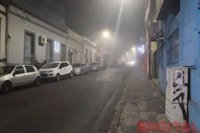 La niebla que cubrió Paraná.