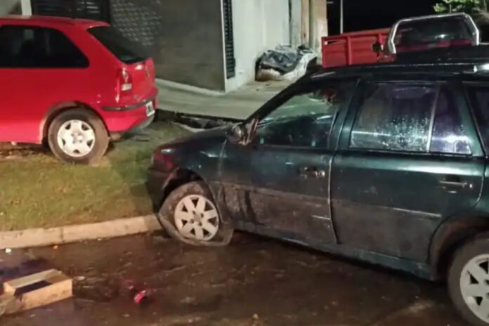 Conducía borracho, a contramano y con las ruedas dañadas. Foto: (PER).