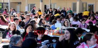 Gran Mate Bingo solidario en la Escuela Santa Teresa de los Andes. Foto: Elochodigital.