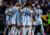 Argentina goleó 3-0 a Islandia.